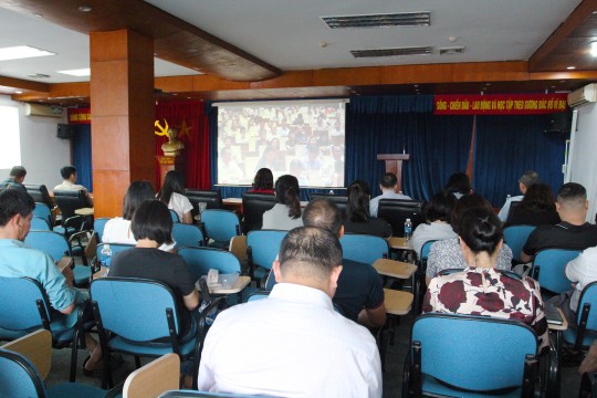 ĐẢNG ỦY CÔNG TY CP HANEL TỔ CHỨC HỘI NGHỊ “TIẾP SÓNG HỘI NGHỊ TOÀN QUỐC NGHIÊN CỨU, HỌC TẬP, QUÁN TRIỆT VÀ TRIỂN KHAI THỰC HIỆN NGHỊ QUYẾT HỘI NGHỊ LẦN THỨ BA BAN CHẤP HÀNH TRUNG ƯƠNG ĐẢNG KHÓA XIV” TẠI TRỤ SỞ CÔNG TY